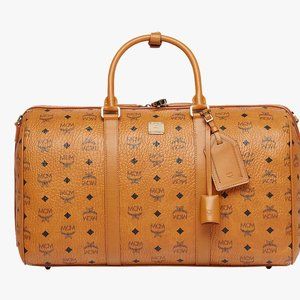 MCM 45 Monogram Visetos Duffle Excellent Condition, no scrapes or scratches